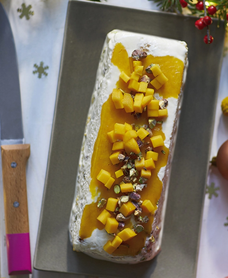Ricetta Torrone ghiacciato con pistacchi e mango