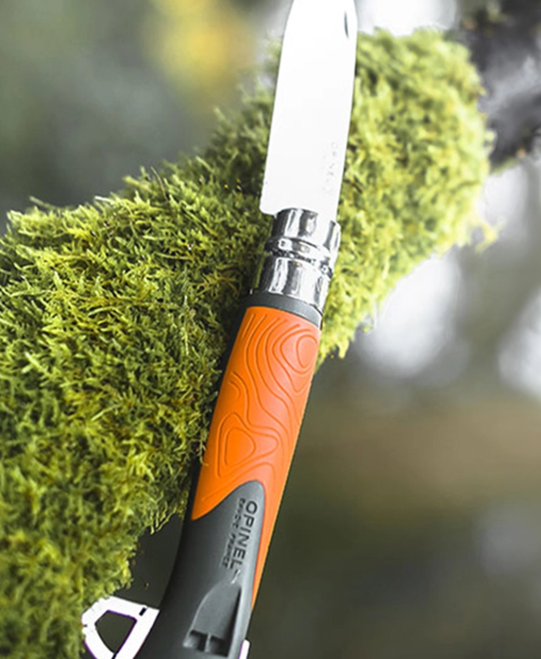 The N°12 Explore, the survival knife made in France
