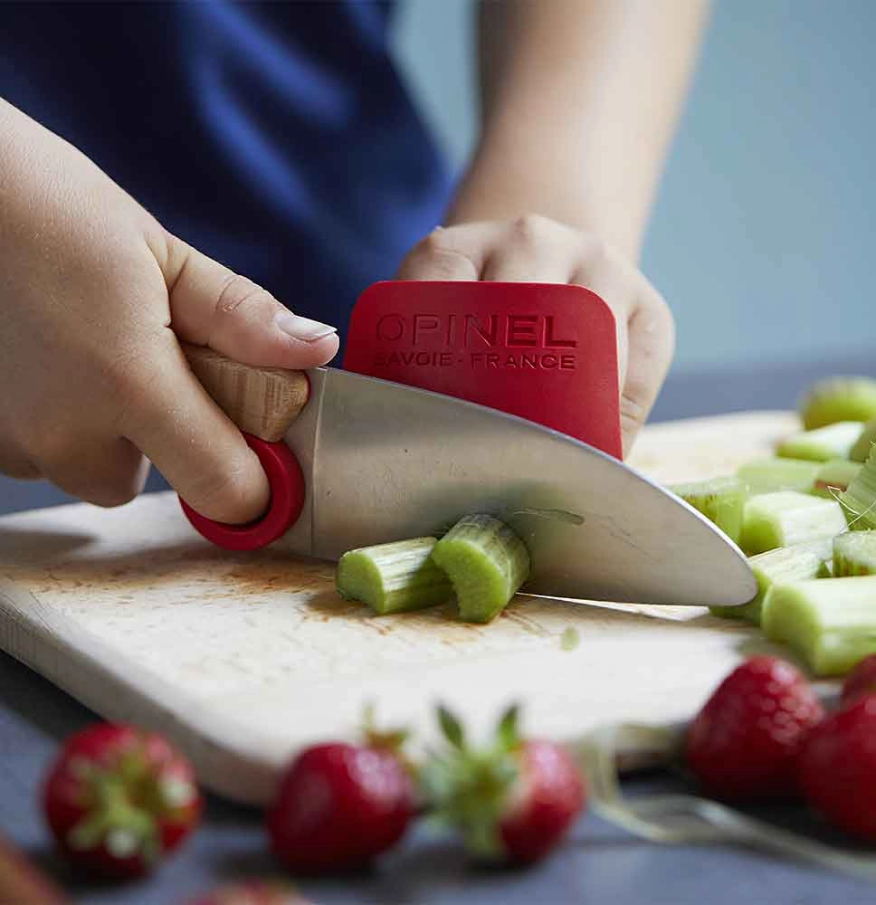 Messer und Fingerschutz „Petit Chef”