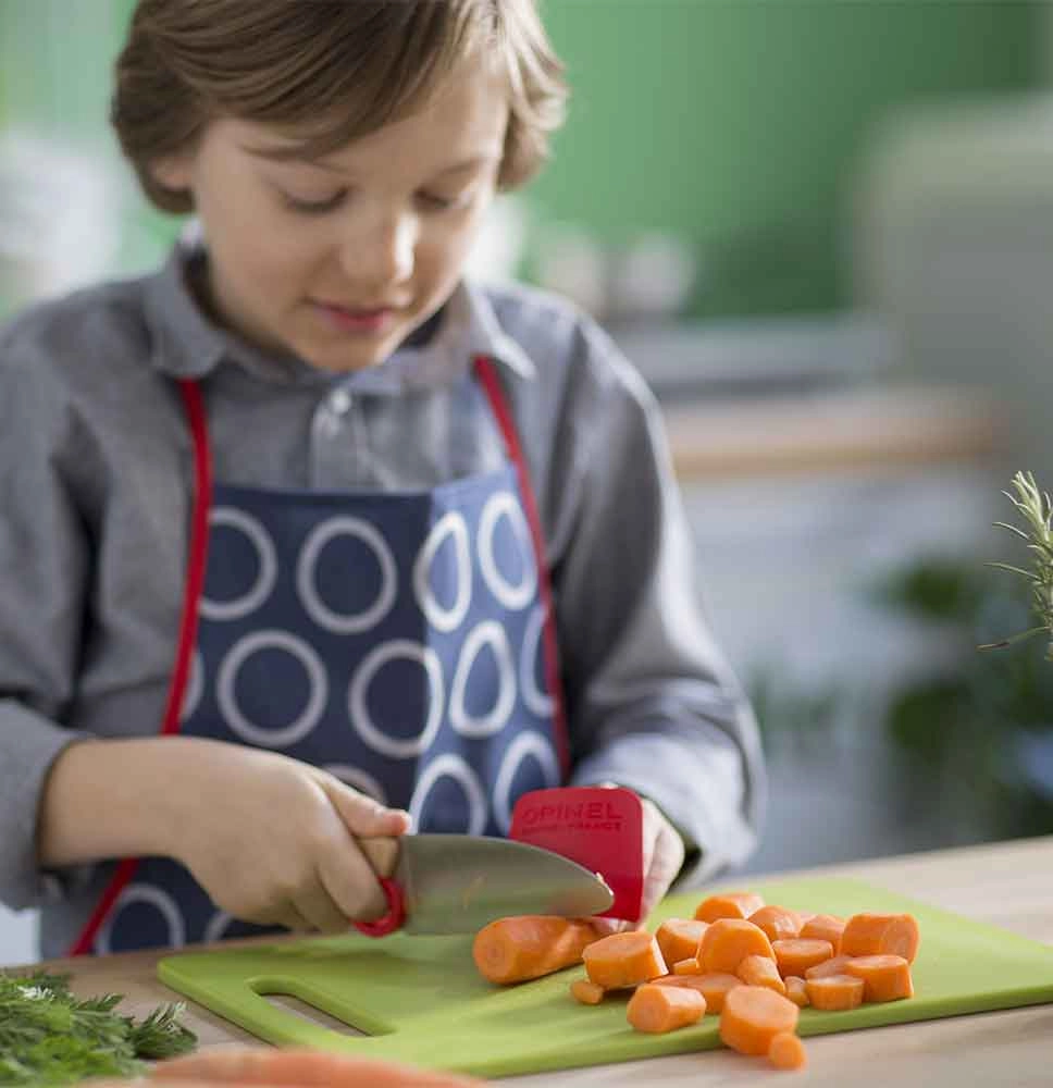 Messer und Fingerschutz „Petit Chef”