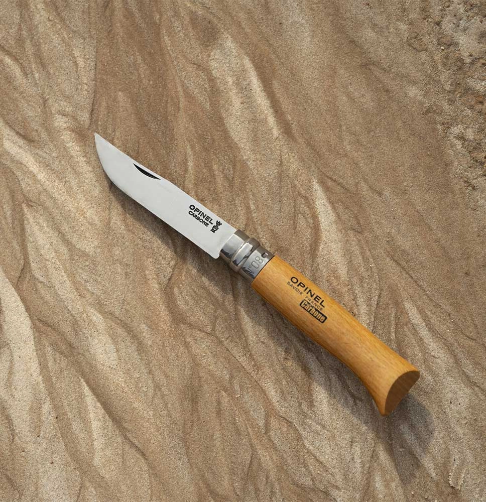 N°08 Karbon