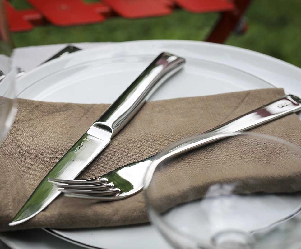Ménagère en inox, Perpétue