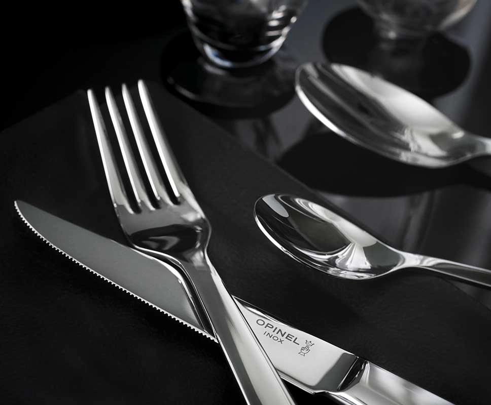 Ménagère en inox, Perpétue