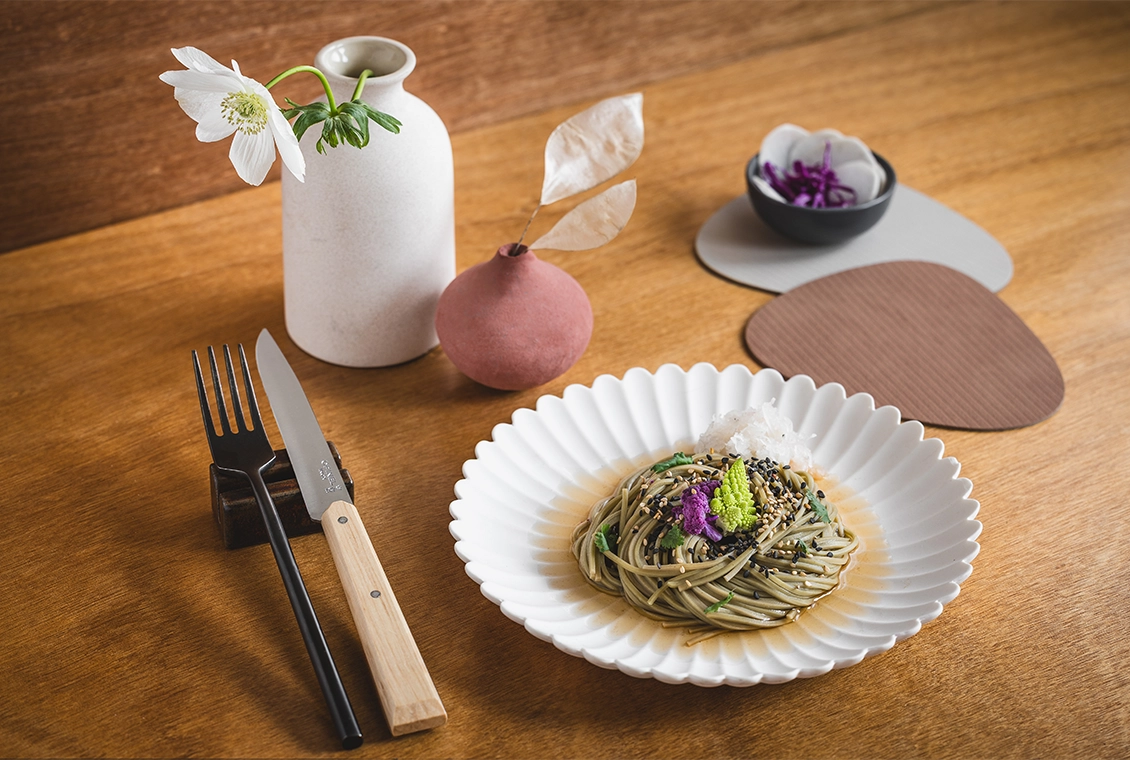 Set mit 4 Tischmessern N°125 Bon Appétit Hainbuche