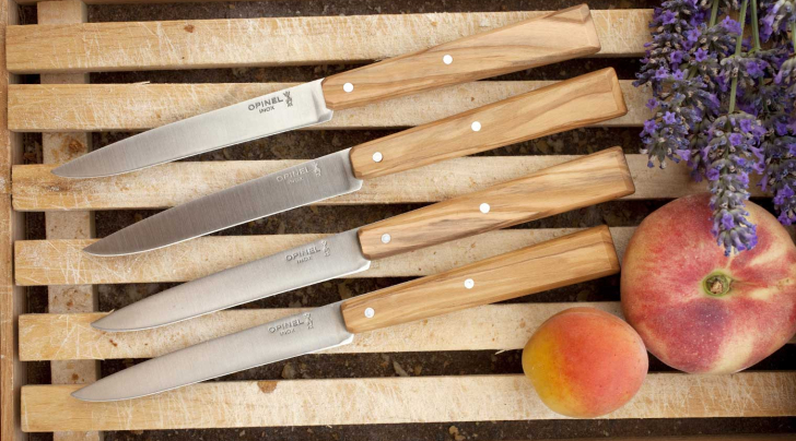 Coffret de 4 couteaux de table  N°125 Bon Appétit Sud