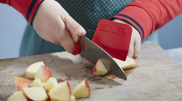 Cuchillo + Protege-dedos "Le Petit Chef"