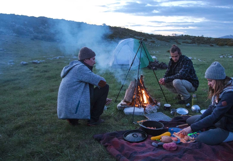 Couteaux de bivouac & camping
