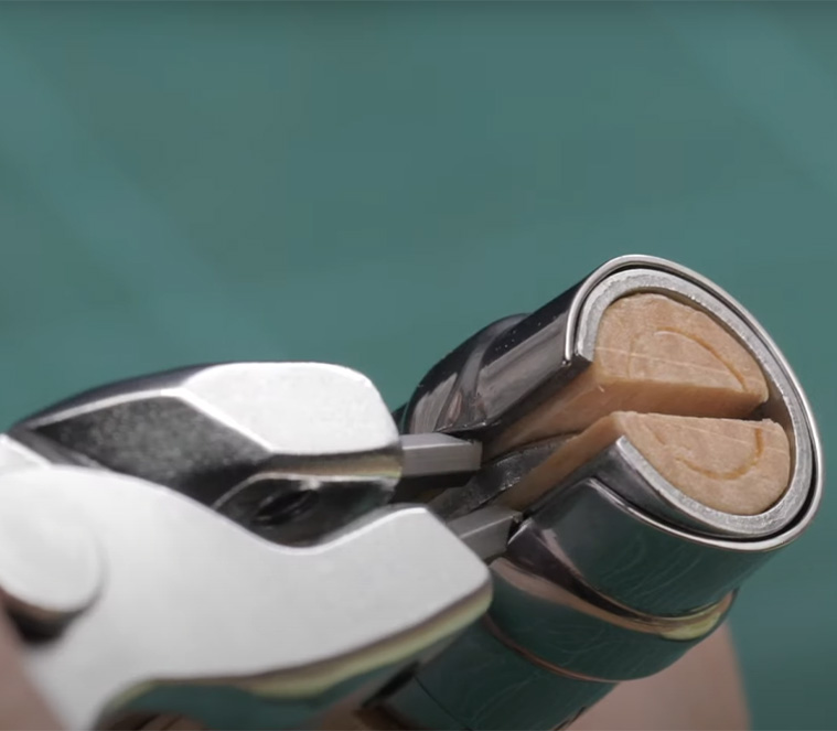 Wie kann ich den Virobloc® Sicherheitsring von meinem Opinel-Messer entfernen?