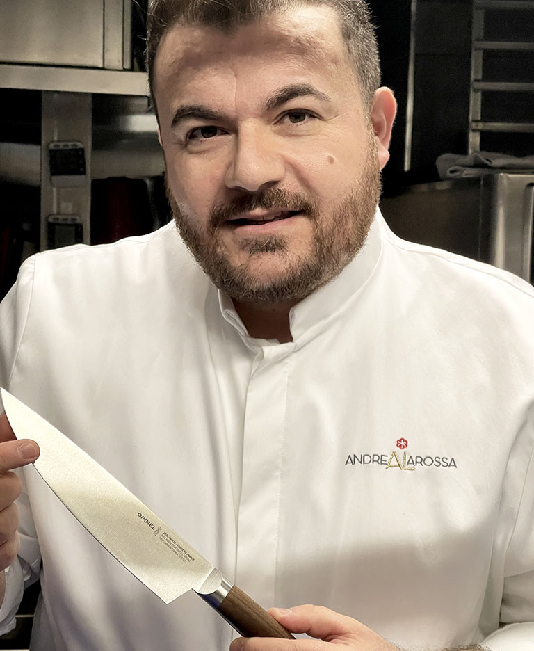 Chef Andrea Larossa Opinel couteaux de cuisine Les Forgés 1890